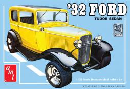1932 Ford Tudor Sedan 'Street Rod' 1:25 Model Kit