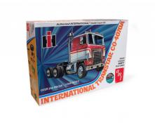 International Transtar CO-4070A Tractor 1:25 Model Kit