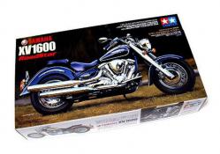Yamaha XV 1600 RoadStar Motorcycle 1:12 Model Kit
